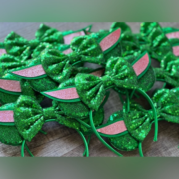 Baby Yoda Mickey/Minnie Headband - Picture 1 of 1